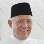 Pengasuh Pondok Pesantren Tebuireng KH Abdul Hakim Mahfudz (Gus Kikin)
