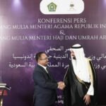 Menteri Yaqut Cholil Qoumas dan Menteri Haji dan Umroh Arab Saudi Tawfiq bin Fawzan Al-Rabiah bertemu di Jakarta untuk membahas peningkatan layanan bagi jamaah haji Indonesia.