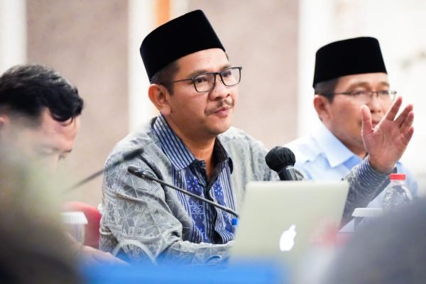Plt Dirjen Pemdidikan Islam Abu Rokhmad