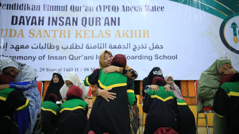 Wisuda Emosional: 124 Santri Dayah Insan Qurani Aceh Besar Disahkan Lulus, 50 Hafalkan Al-Qur’an 30 Juz