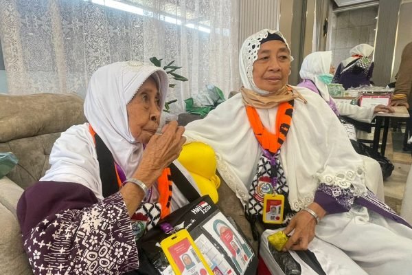 Keberkahan Ibadah Haji Bersama Ibu: Kisah Nurjanah dan Nenek Ummi
