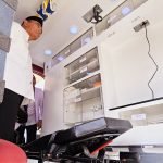 Menko PMK Muhadjir Effendi meninjau salah satu fasilitas kesehatan untuk jemaah di Makkah, Sabtu (18/5/2024)