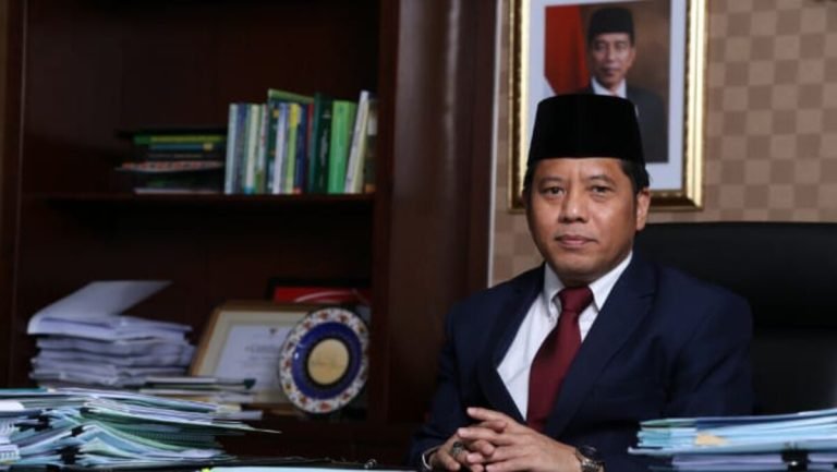 Kamaruddin Amin Dilantik Sebagai Ketua BWI Masa Bakti 2024-2027: Visi dan Misi Pengembangan Perwakafan di Indonesia