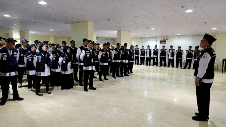 Pesan Kadaker: Layani Jamaah Haji di Makkah, Petugas Wajib Kenakan Seragam