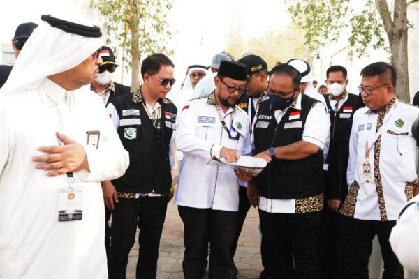 Menag Yaqut dan jajarannya tinjau persiapan layanan di Arafah