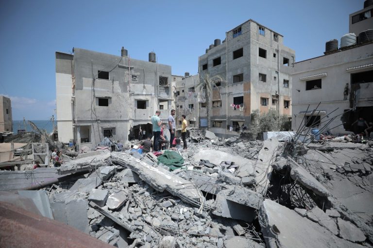 Krisis Melanda Gaza, Lebih dari 100 Ribu Ton Sampah dan Wabah Penyakit Mengancam Warga