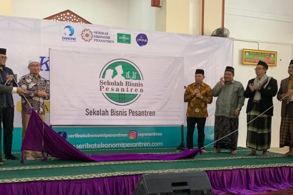 Pembukaan Sekolah Bisnis Pesantren di Bogor