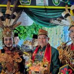 Direktur KSKK Madrasah Sidik Sisdiyanto (tengah)