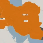 Sedikitnya 28 jemaah haji dari Pakistan tewas dan 23 lainnya terluka setelah bus yang mereka tumpangi terbalik di Iran tengah, menurut media negara Iran.