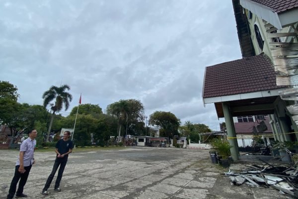 Direktorat Jenderal Bimbingan Masyarakat Kristen Kementerian Agama (Kemenag) menyalurkan bantuan sebesar Rp200 juta kepada Gereja Maranatha di Palangka Raya, Kalimantan Tengah, yang mengalami kebakaran hebat.