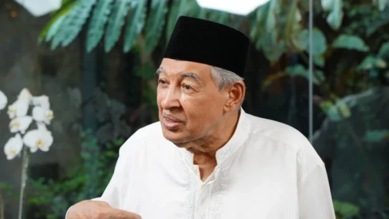 Begini Penjelasan Prof. Quraish Shihab, Mengapa Allah SWT Belum Menolong Palestina?