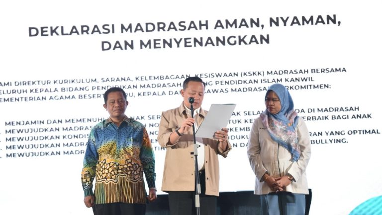Wujudkan Sekolah Ramah Anak, Kemenag Deklarasikan Madrasah Aman, Nyaman dan Menyenangkan
