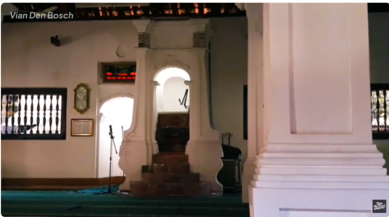 Masjid Jami’ Al-Anwar Angke Jakarta: Bersejarah dan Unik